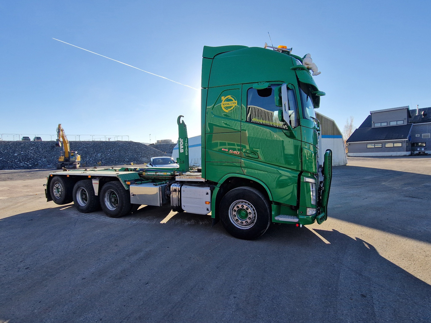 Effektiv maskintransport Drammen - selg eller kjøp brukte lastebiler og anleggsmaskiner hos Drammen Maskin